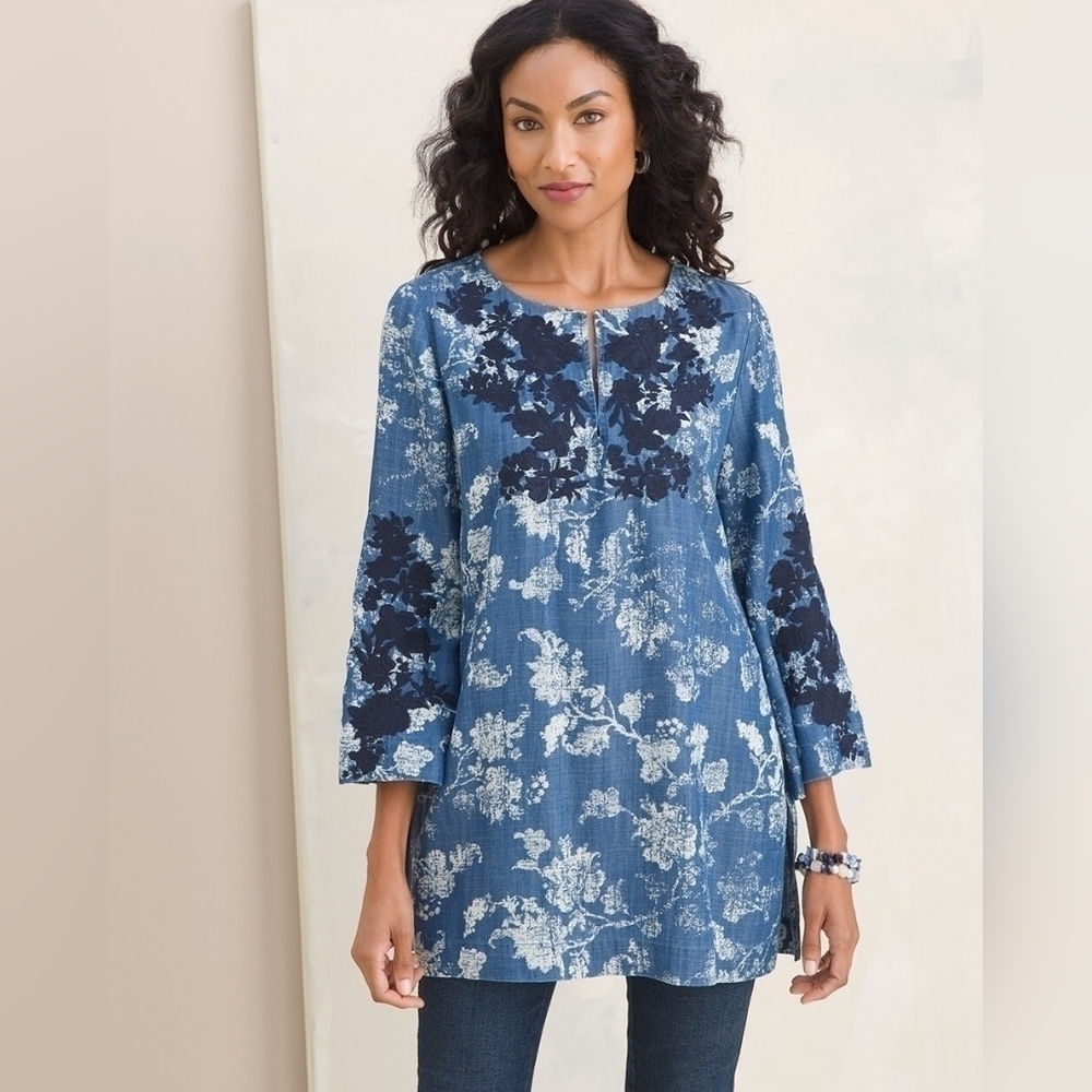 Chico's Blue Denim Floral Embroidered 100% Tencel Tunic Size L Boho Coastal